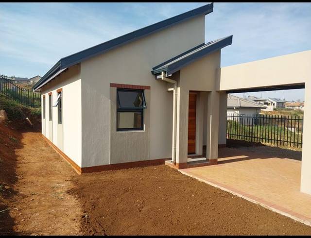 2 BEDROOM TOWNHOUSE FOR SALE IN BISHOPSTOWE